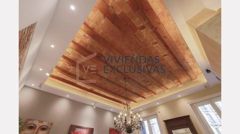 Foto 2 de Pis en venda a Ronda de la Universitat, El Raval, Barcelona