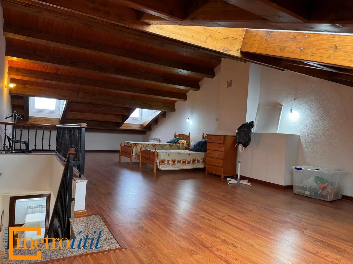 Sala d'estar de Casa o xalet en venda en Mozárbez amb Calefacció, Jardí privat i Parquet