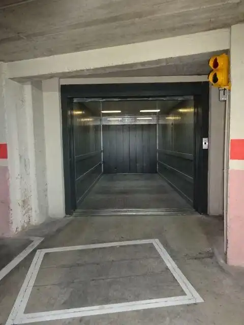 Garaje en venta en de València, L'Antiga Esquerra de l'Eixample