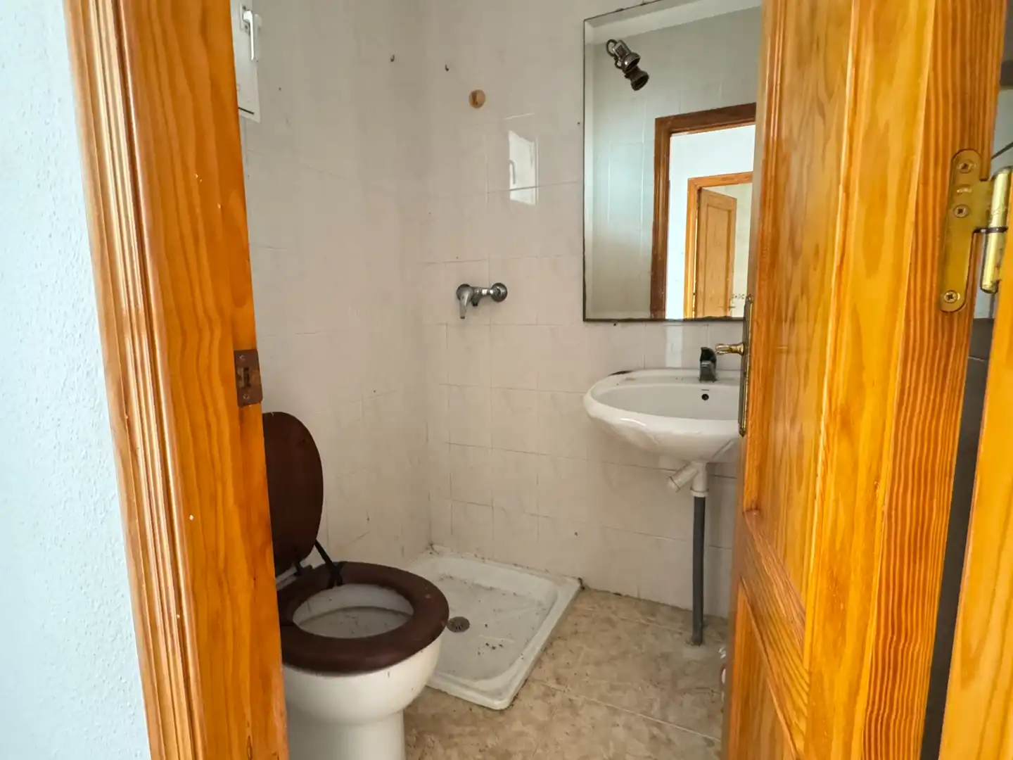 Badezimmer von Einfamilien-Reihenhaus zum Verkauf in Almería
