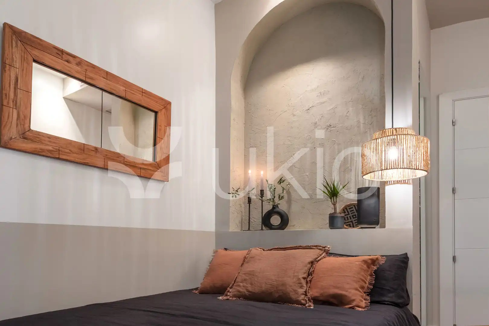 Habitación de Apartamento de alquiler en Madrid con Aire acondicionado, Calefacción y Amueblado