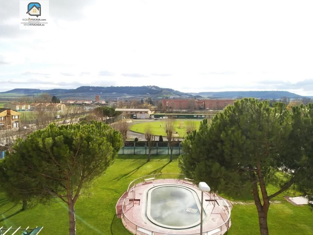 Exterior view of Flat for sale in Venta de Baños  with Heating and Balcony