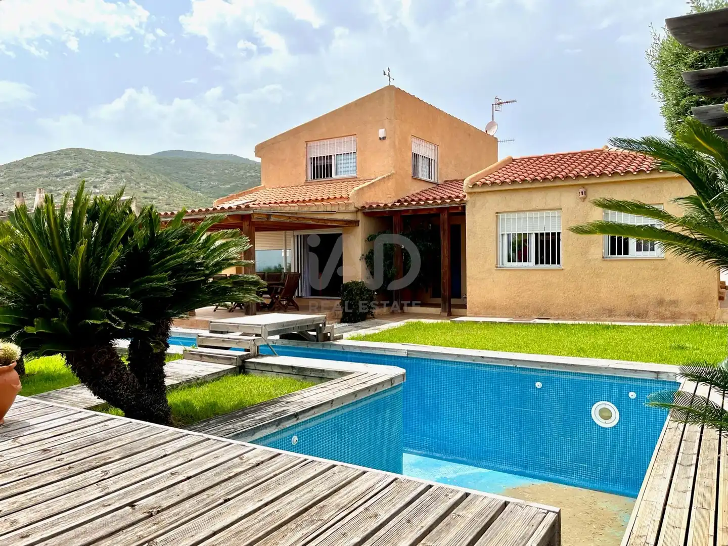Vista exterior de Casa o xalet en venda en Peñíscola / Peníscola amb Aire condicionat, Calefacció i Terrassa