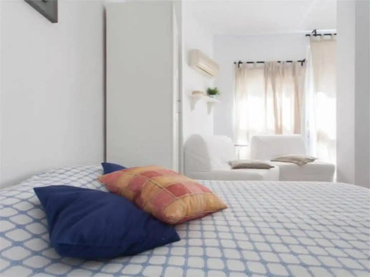 Bedroom of Study for rent in Alicante / Alacant  with Air Conditioner, Storage room and Furnished