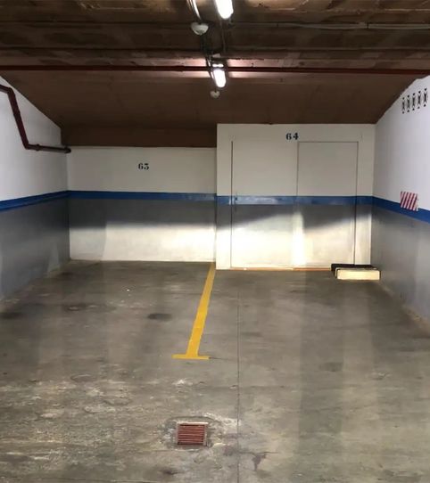 Foto 2 von Garage zur Miete in Calle 054 Colonia Weil, 19, Muelle, Ceuta Capital