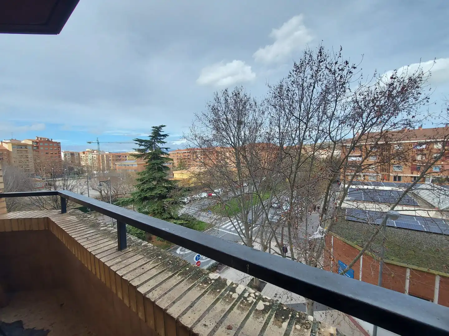 Vista exterior de Pis en venda en  Logroño amb Calefacció, Parquet i Terrassa