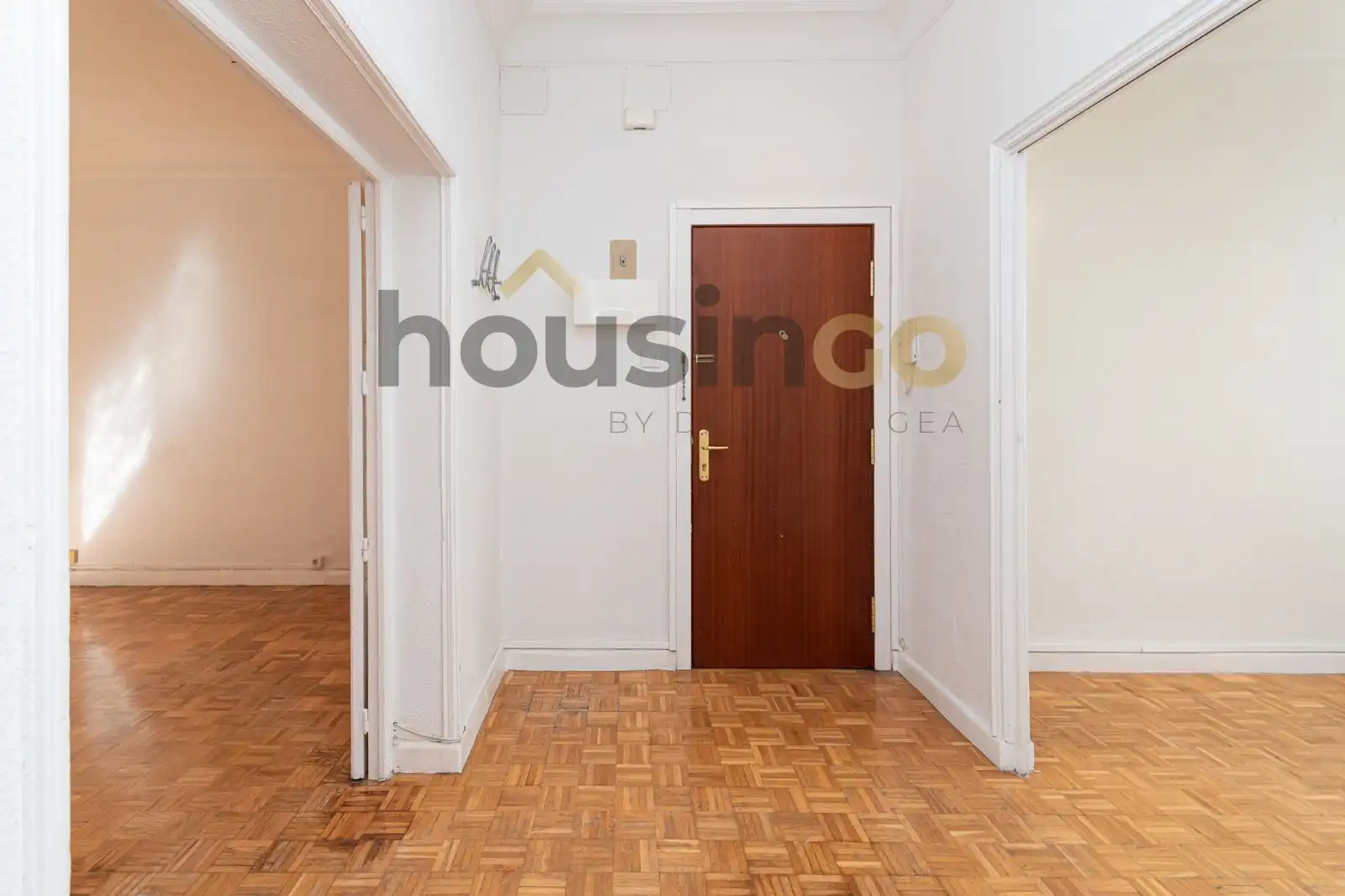 Flat for sale in Madrid  with Heating