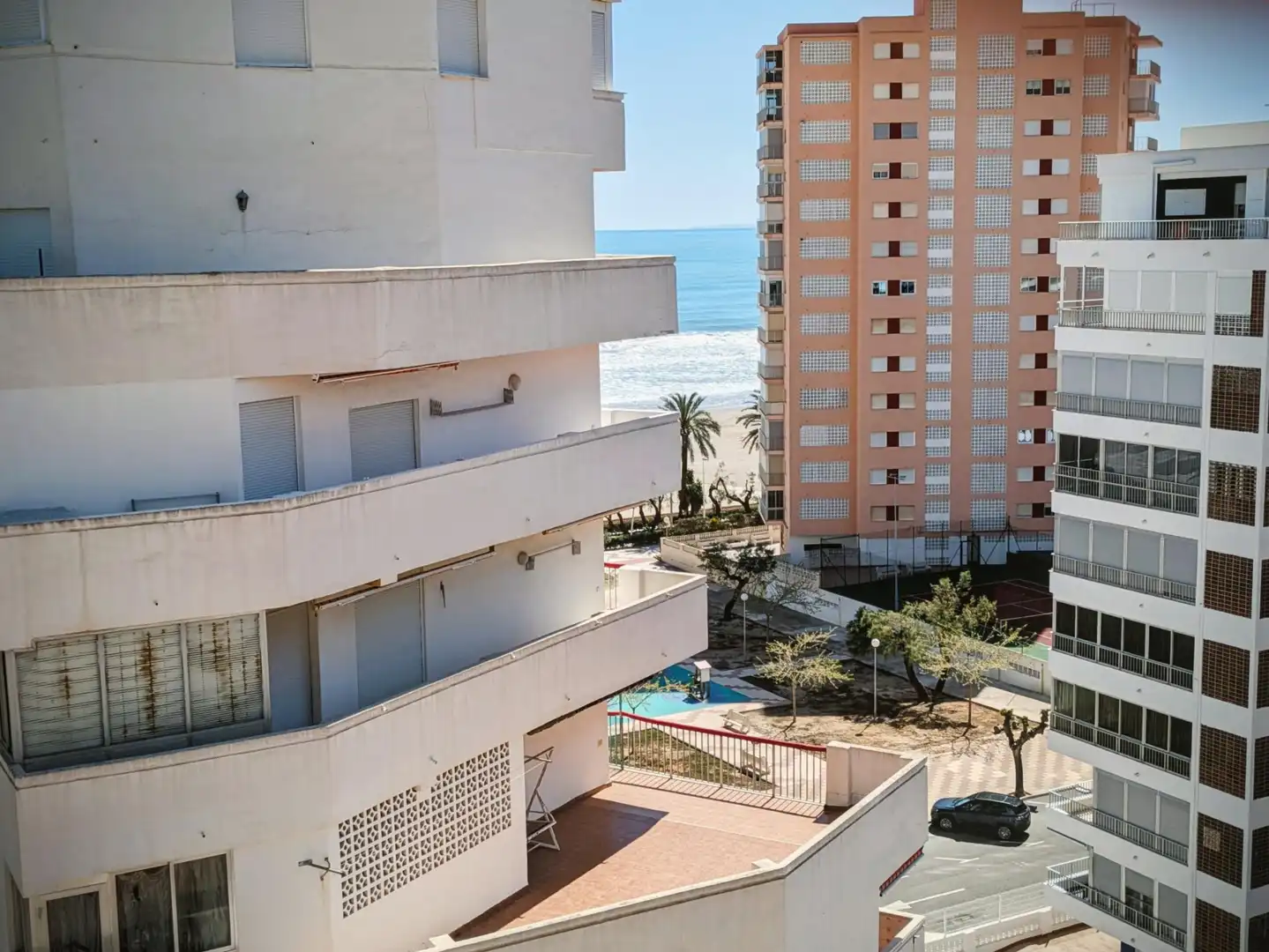 Vista exterior de Apartamento de alquiler en Cullera con Terraza, Piscina y Amueblado