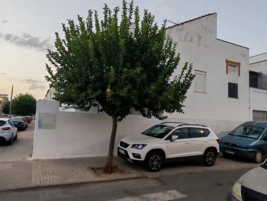 Aparcament de Casa o xalet en venda en Villaverde del Río amb Aire condicionat