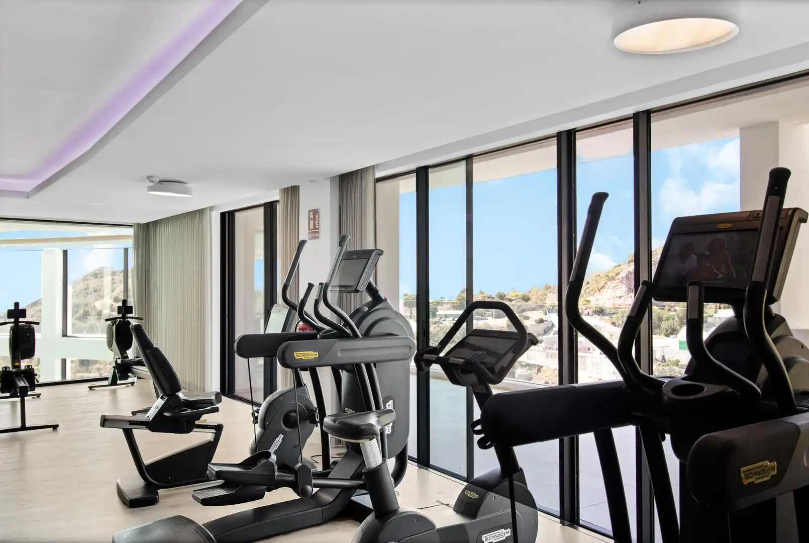 Apartment with pool for sale in 12 Calle Londres, imagen 48