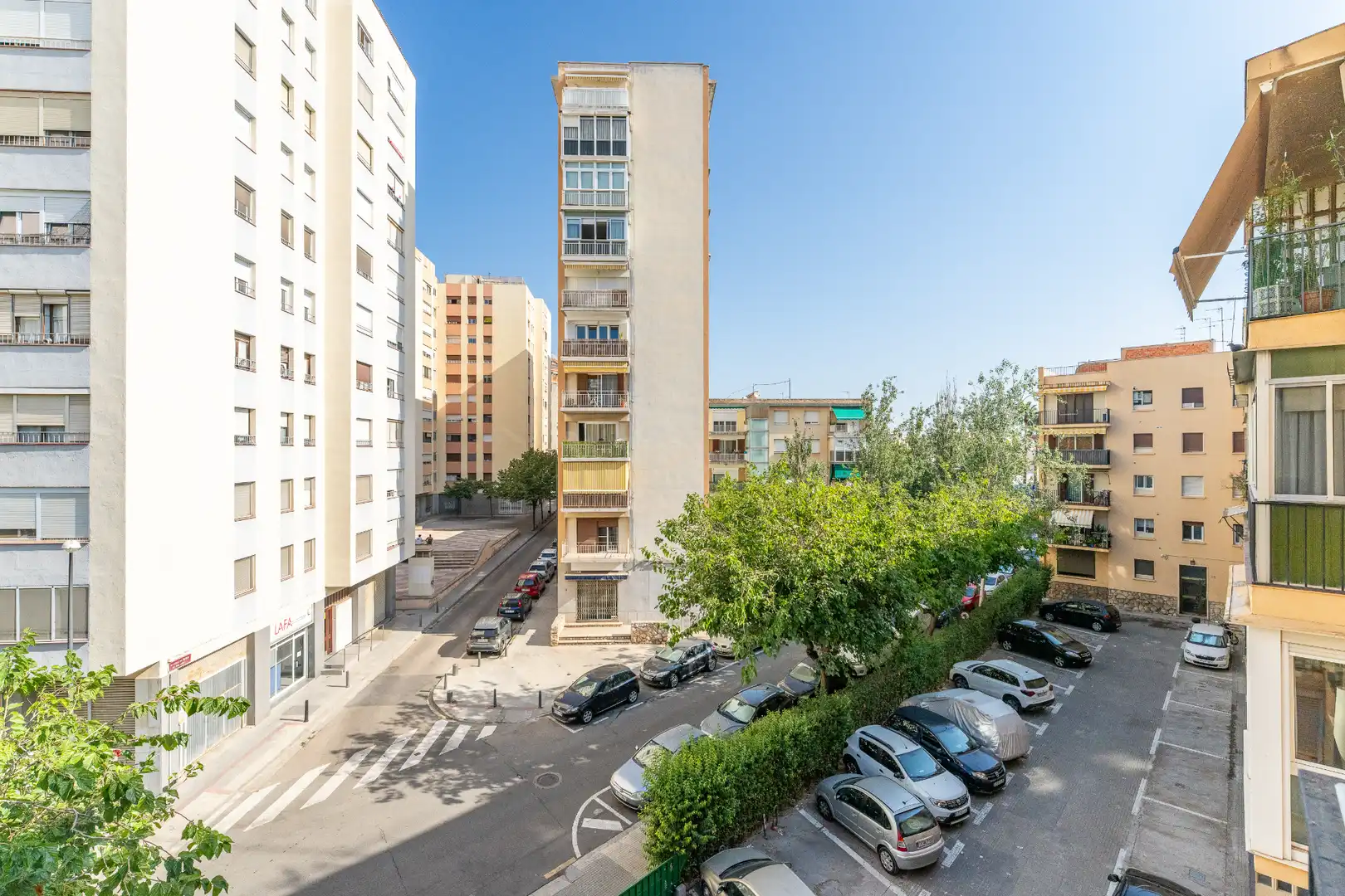 Vista exterior de Piso en venta en Mestral 