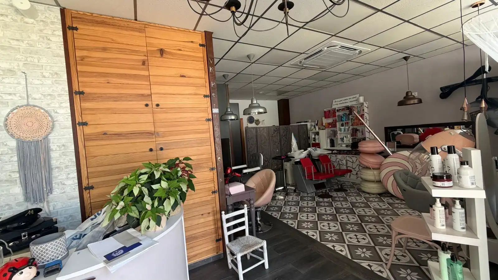 Local en venta en Cassà de la Selva con Aire acondicionado y Amueblado