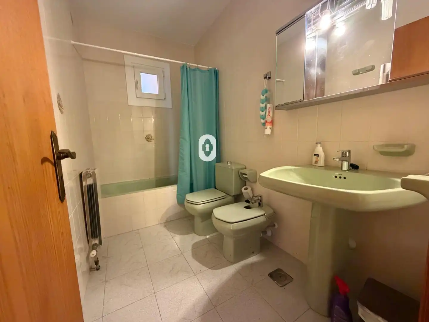 Badezimmer von Einfamilien-Reihenhaus zum Verkauf in Son Servera mit Heizung, Privatgarten und Terrasse