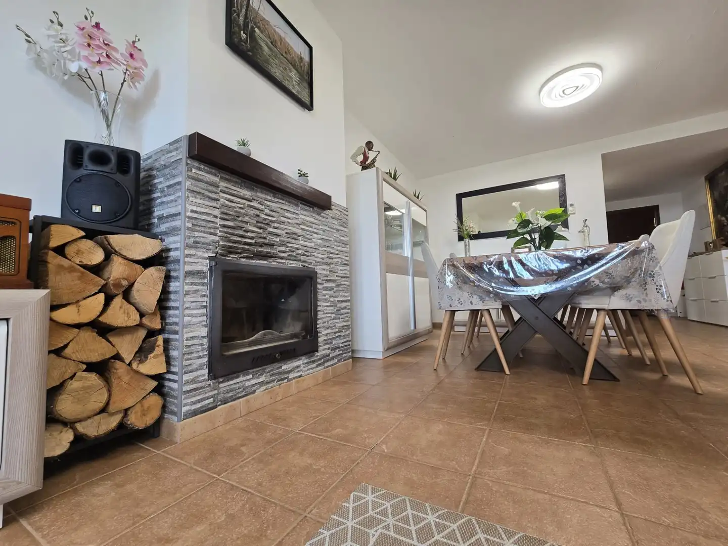 Menjador de Apartament en venda en Sojuela amb Calefacció, Jardí privat i Terrassa