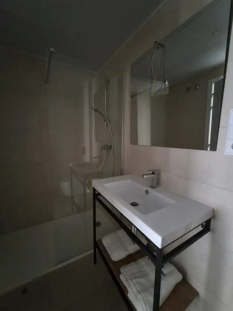 Piso de obra nueva con piscina en venta en Calle Colón 6, imagen 15