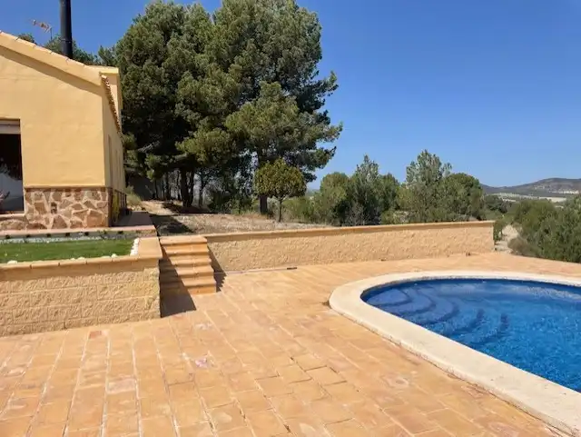 Houses for sale in Pliego