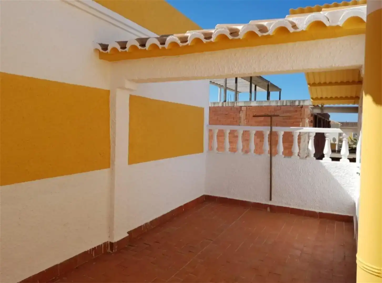 Terrassa de Casa adosada en venda en Els Poblets amb Aire condicionat, Traster i Moblat