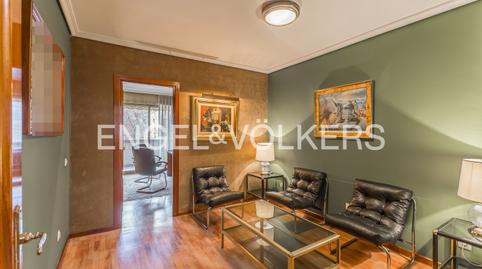 Foto 4 de Apartamento en venta en San Pascual,  Madrid Capital