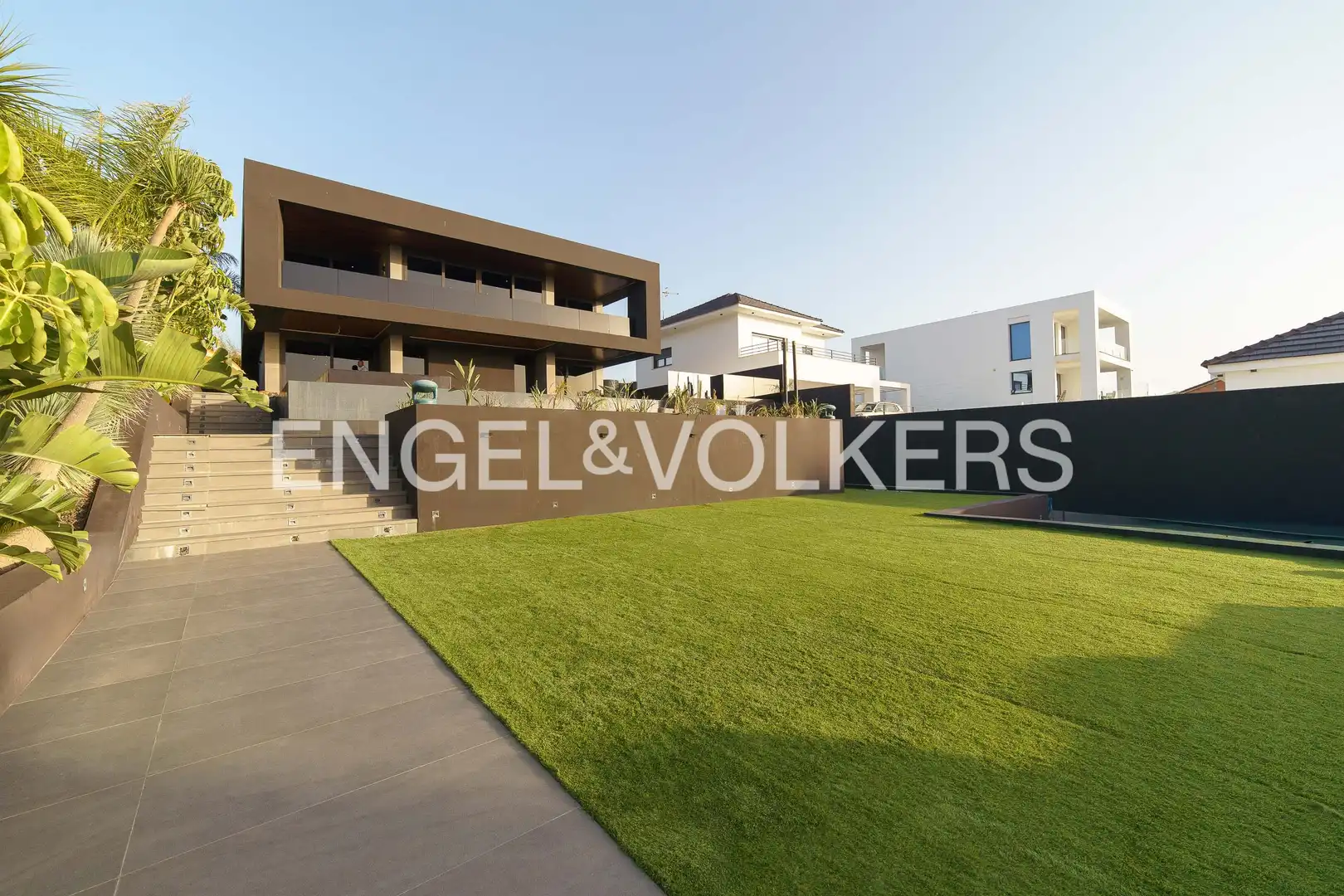 Vista exterior de Casa o chalet en venta en Sanlúcar de Barrameda con Aire acondicionado, Calefacción y Jardín privado
