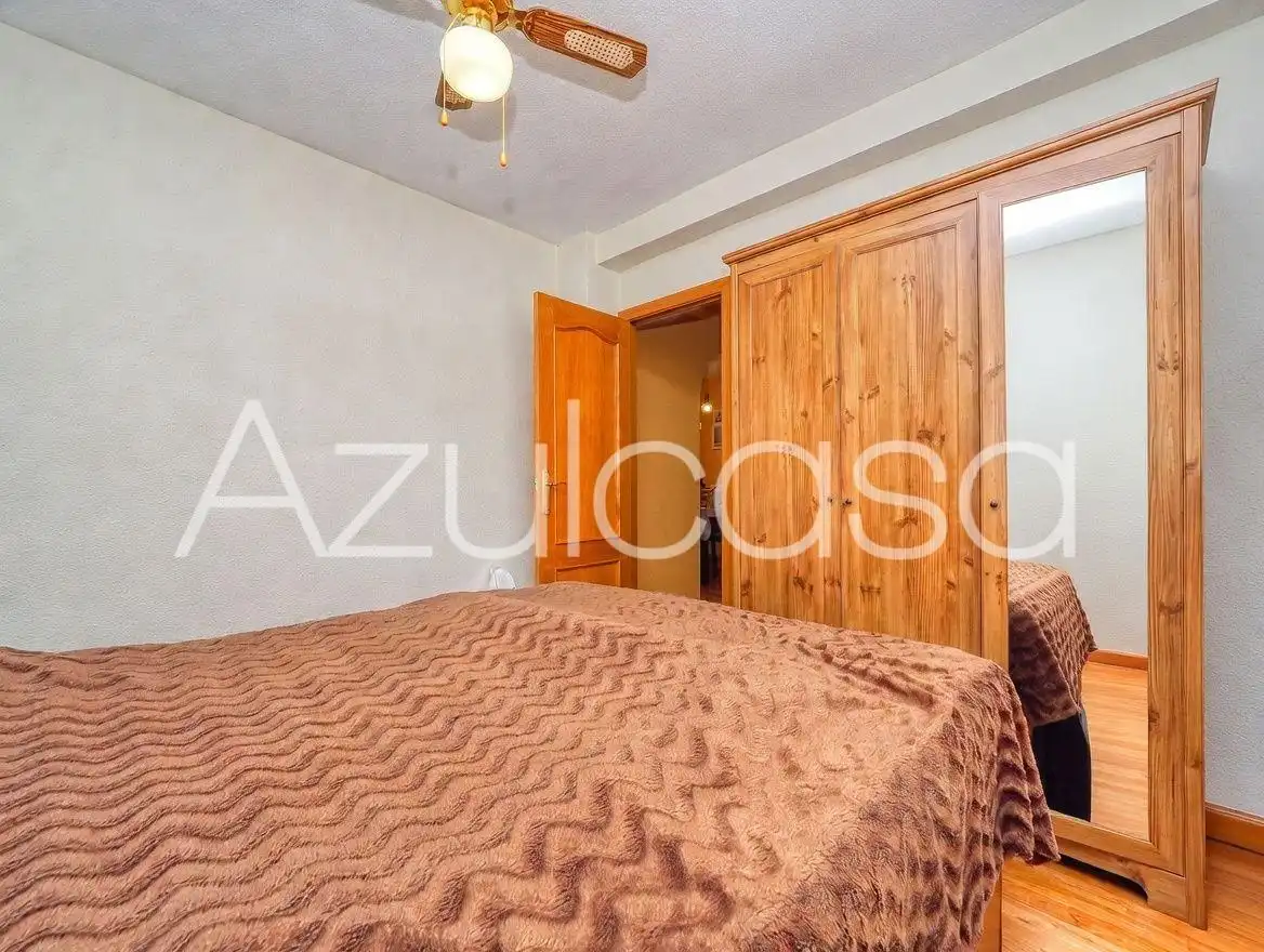 Bedroom of Flat for sale in El Campello  with Air Conditioner, Terrace and Furnished