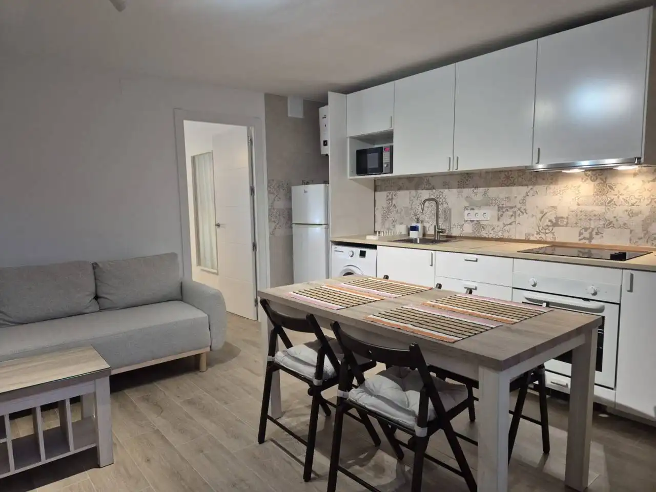 Apartments for rent in Avenida Jábega, La Cala del Moral