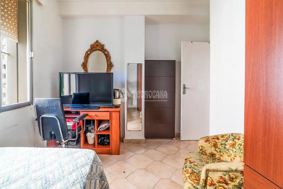Habitación de Piso en venta en Sevilla con Calefacción y Terraza
