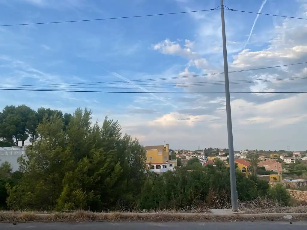 Terreny residencial en venda a Alginet