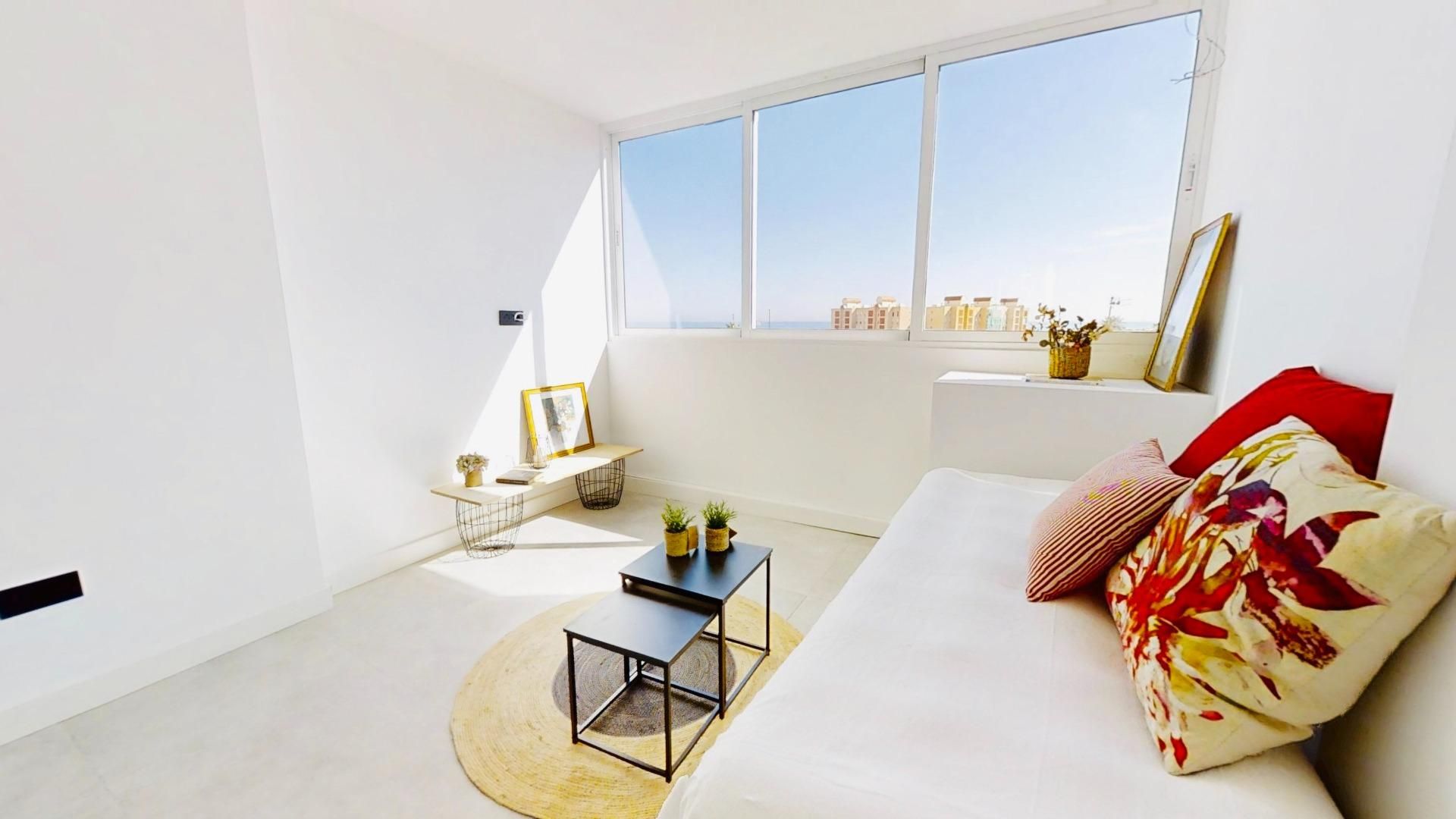 Habitación de Estudio en venta en Torrevieja con Aire acondicionado