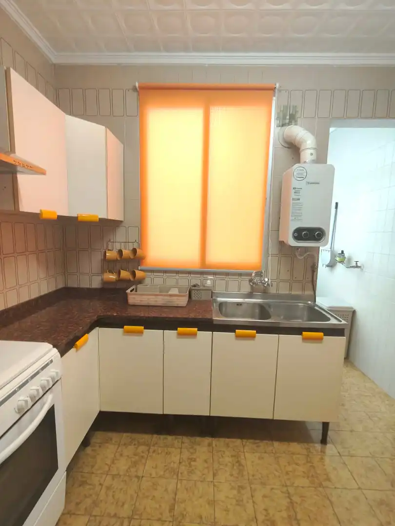 Kitchen of Flat for share in Alicante / Alacant  with Terrace, Furnished and Balcony