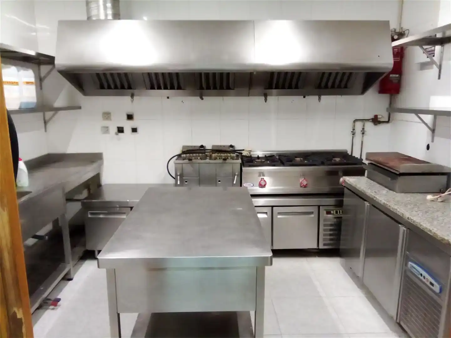 Kitchen of Commercial properties for sale in Oseiro