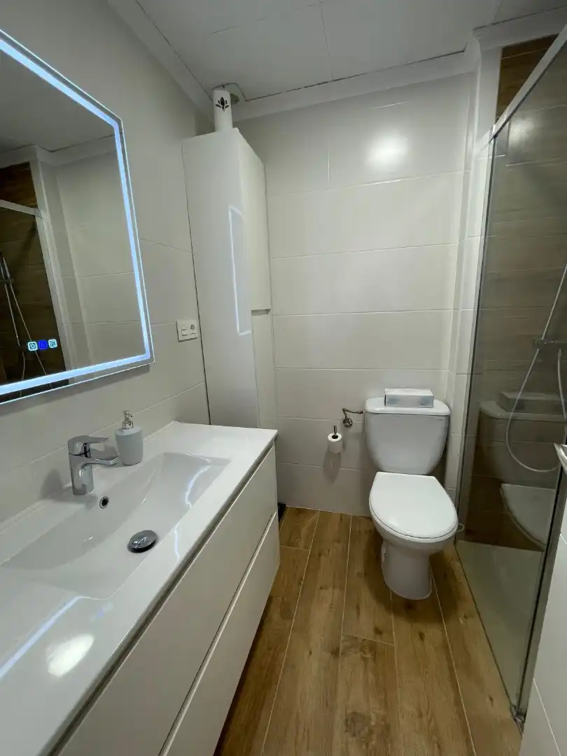 Bany de Apartament en venda en Santa Pola amb Aire condicionat, Parquet i Terrassa