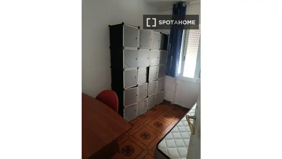 Habitación en Les Roquetes