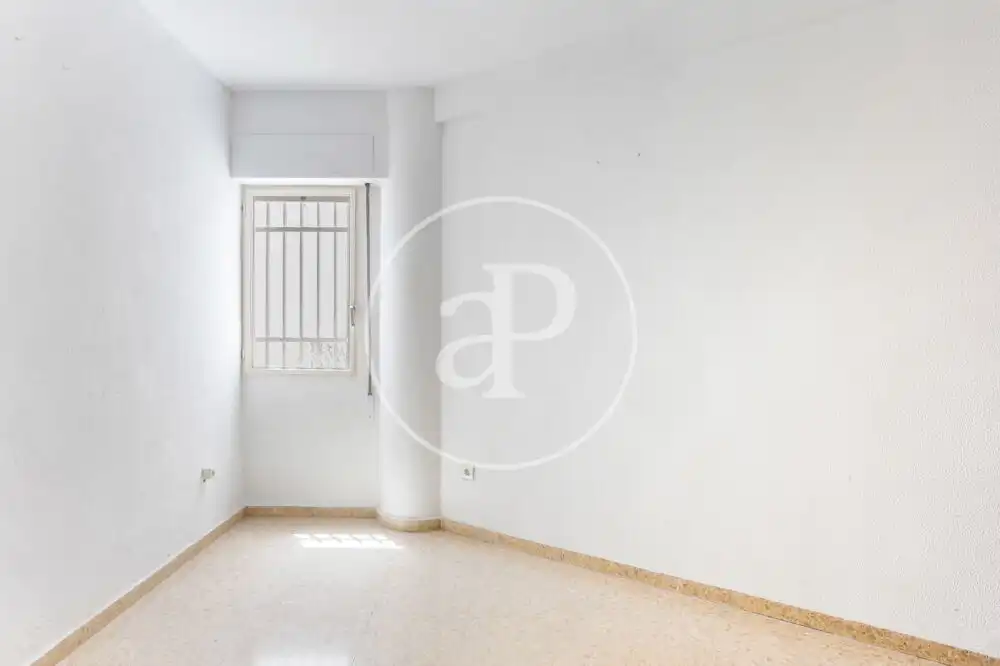 Dormitori de Pis en venda en Valencia amb Aire condicionat, Calefacció i Terrassa