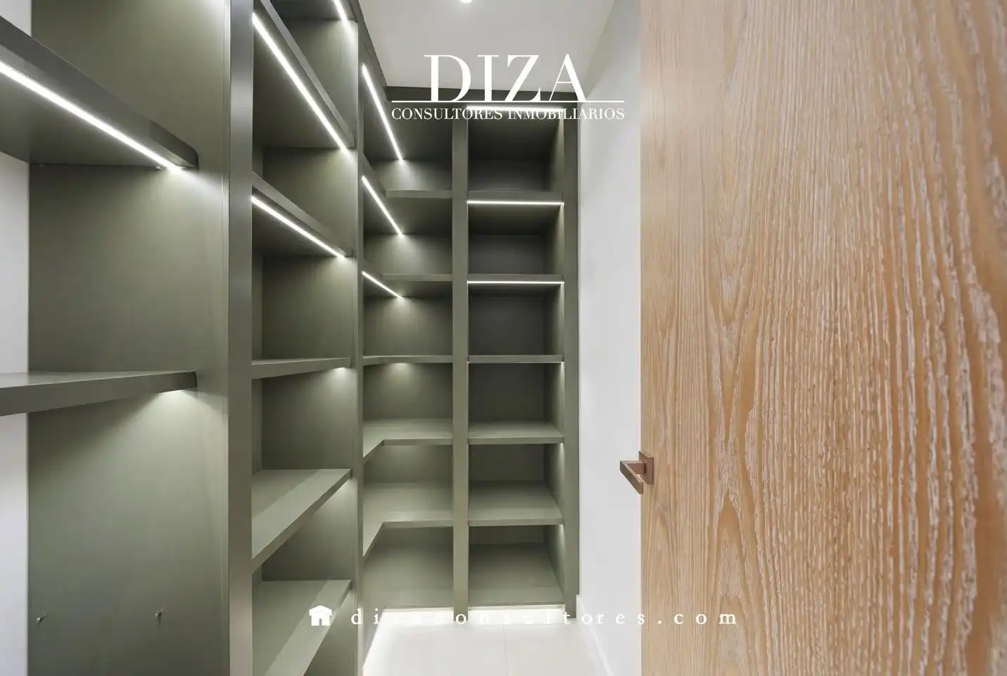 Duplexes for sale in Pozuelo de Alarcón  with Air Conditioner, Heating and Private garden