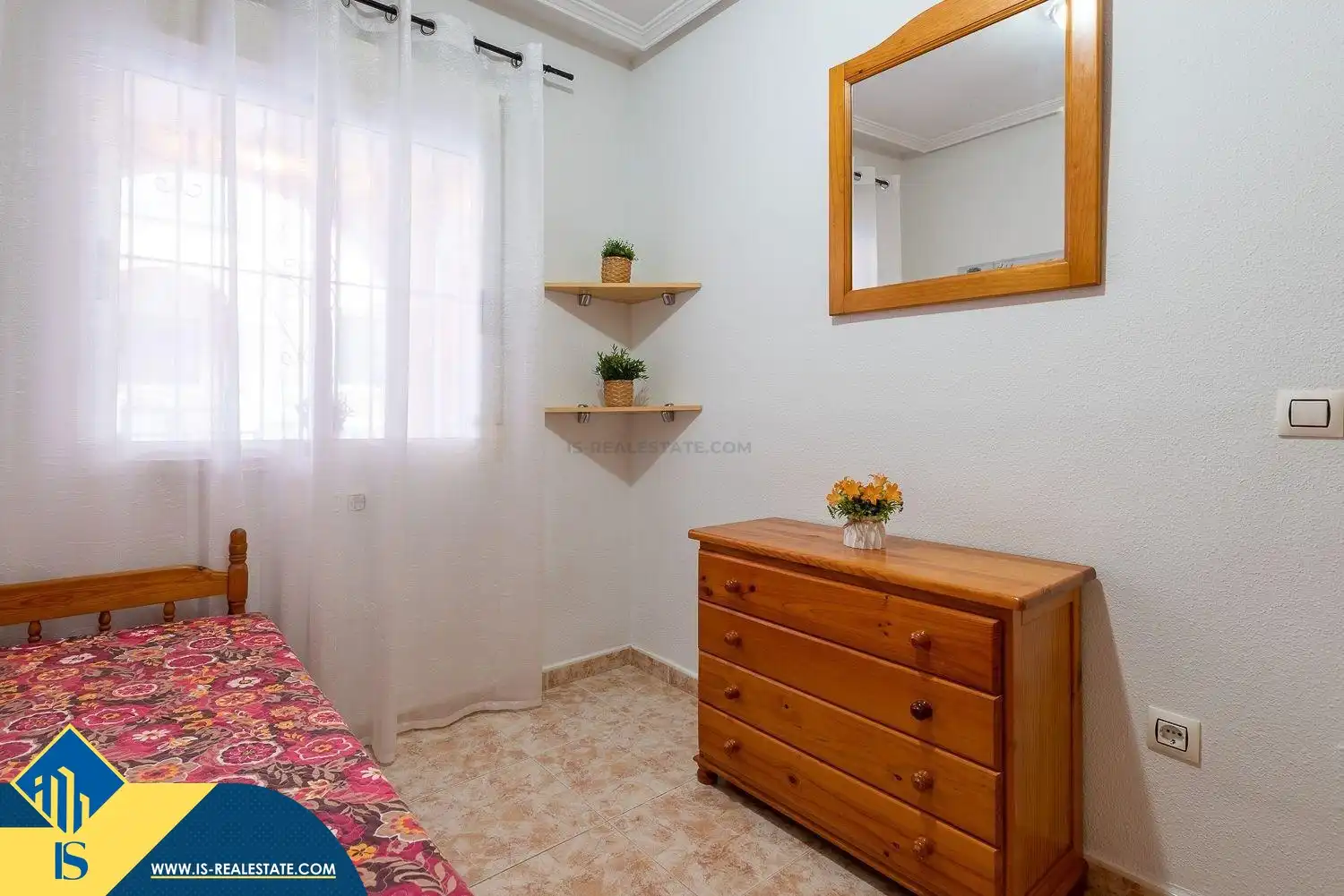Habitación de Casa o chalet en venta en Orihuela con Terraza y Amueblado