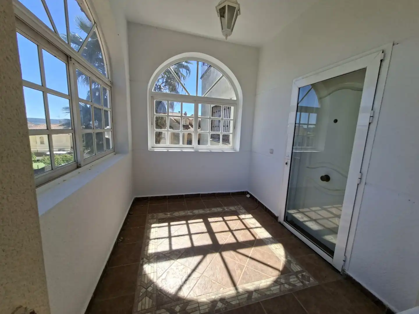 Houses for sale in Plasencia  with Air Conditioner