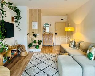 Sala d'estar de Apartament en venda en  Barcelona Capital amb Aire condicionat, Terrassa i Balcó