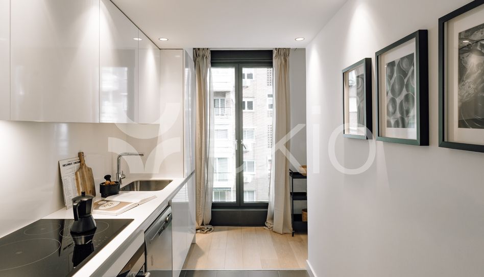 Apartamento de alquiler en Paseo de San Francisco de Sales, Vallehermoso - Imagen 4