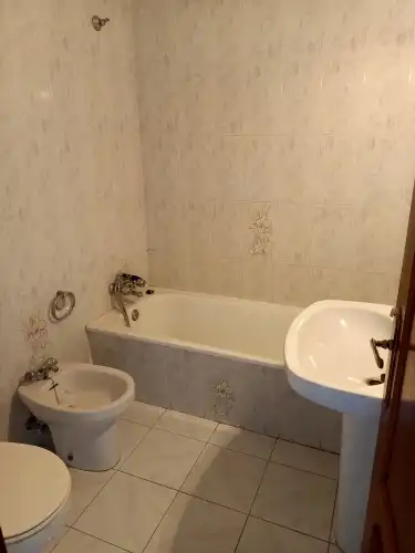 Bathroom of Houses for sale in Atienza