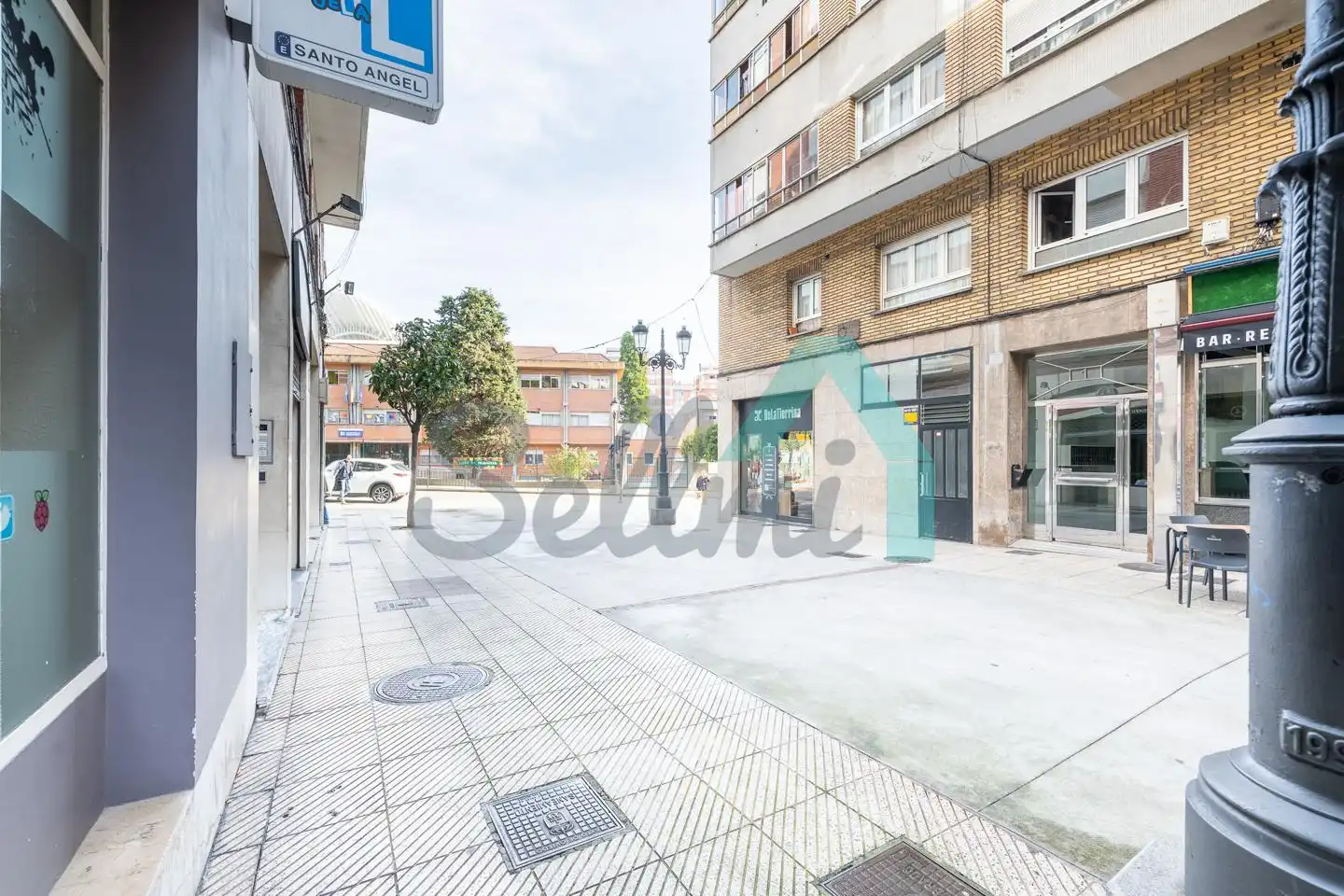 Local comercial de lloguer a Baldomero Fernández, imagen 25