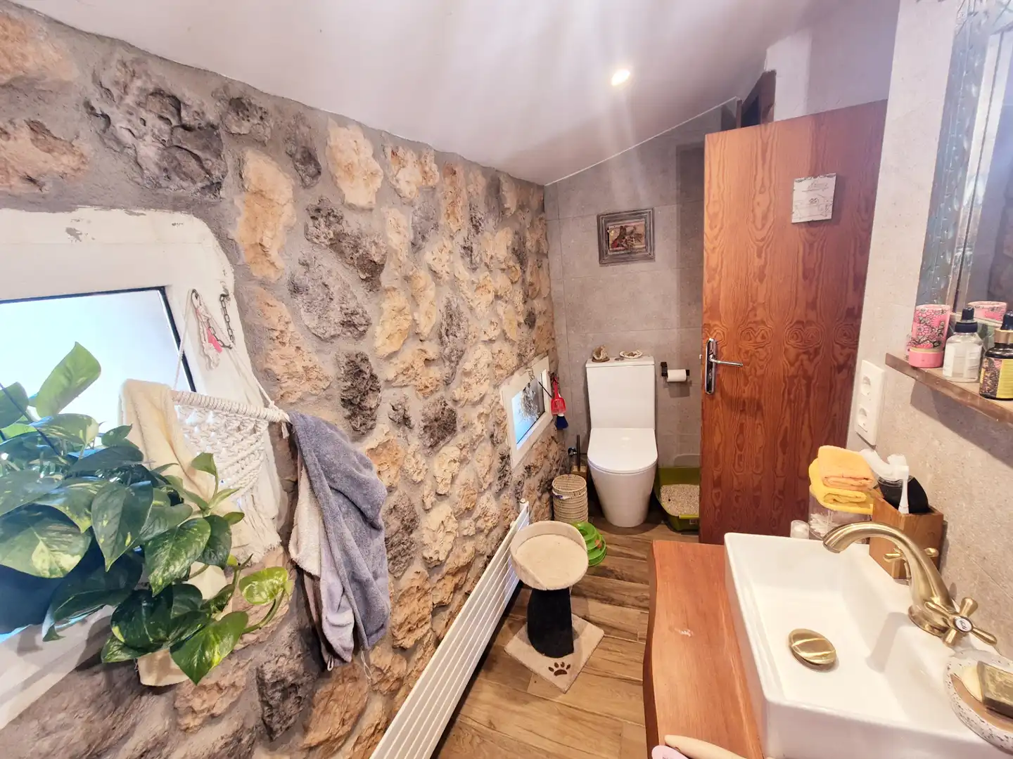 Baño de Finca rústica en venta en Santa Eulàlia de Ronçana con Aire acondicionado, Calefacción y Jardín privado