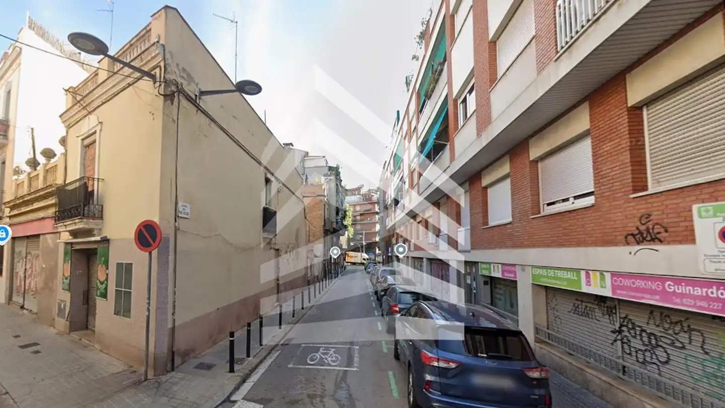 Terreni e lotti in vendita a calle de la Garrotxa, imagen 5