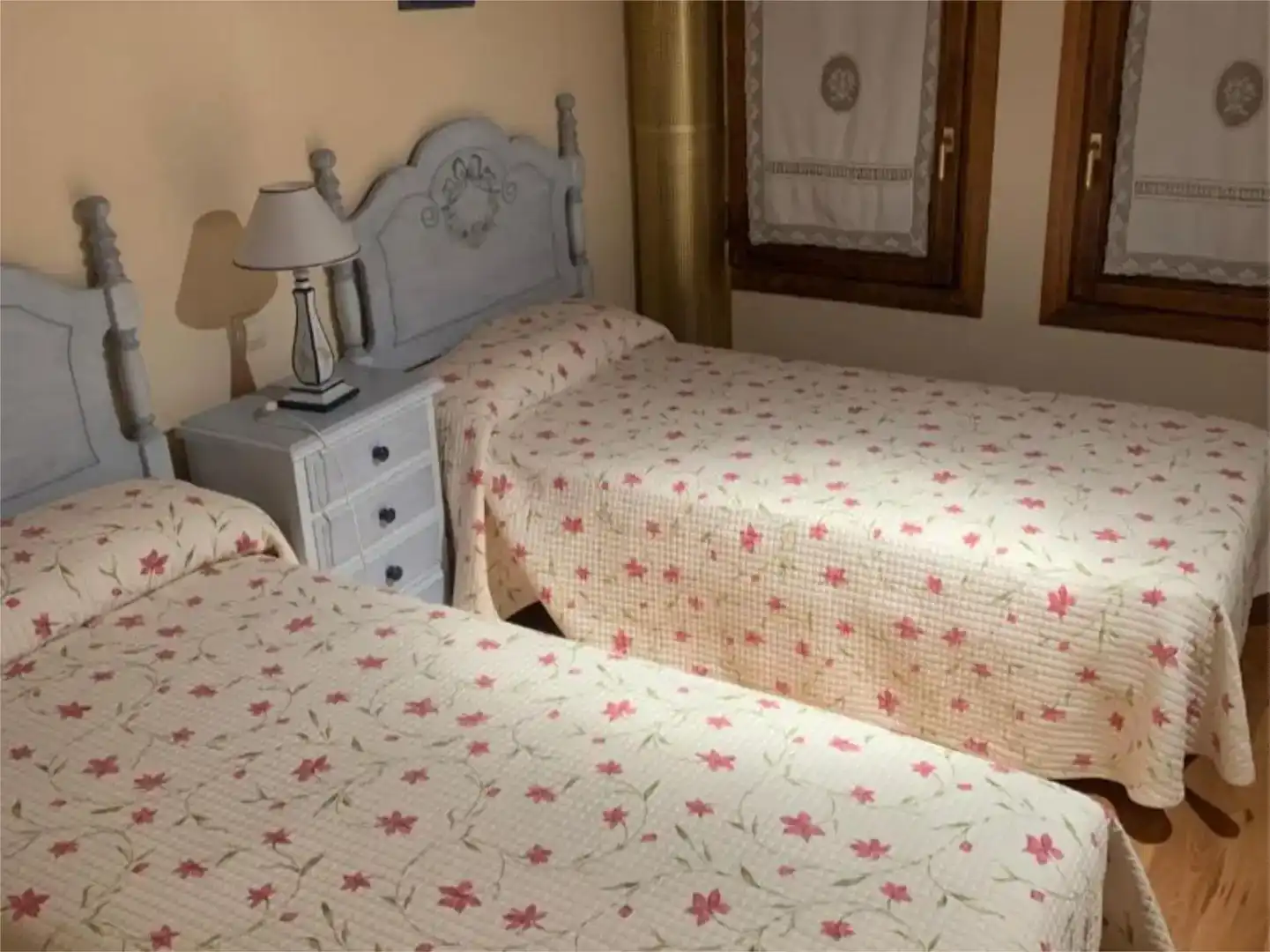 Bedroom of Flat for sale in Uncastillo  with Parquet flooring, Storage room and Furnished
