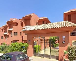 Exterior view of Planta baja to rent in Estepona  with Air Conditioner, Terrace and Balcony
