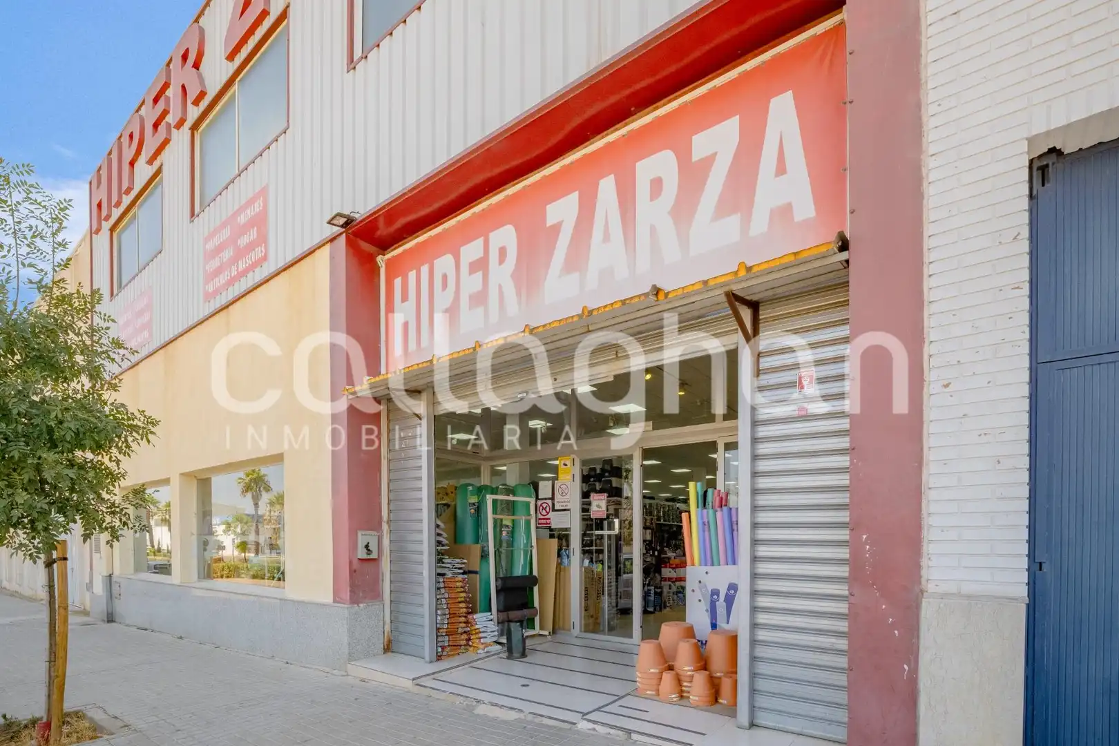 Industrial buildings for sale in Godella