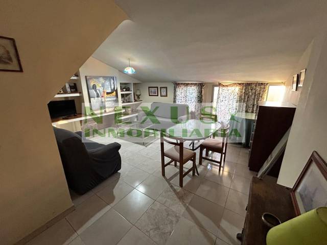 Ático en Alquiler en Casco Antiguo