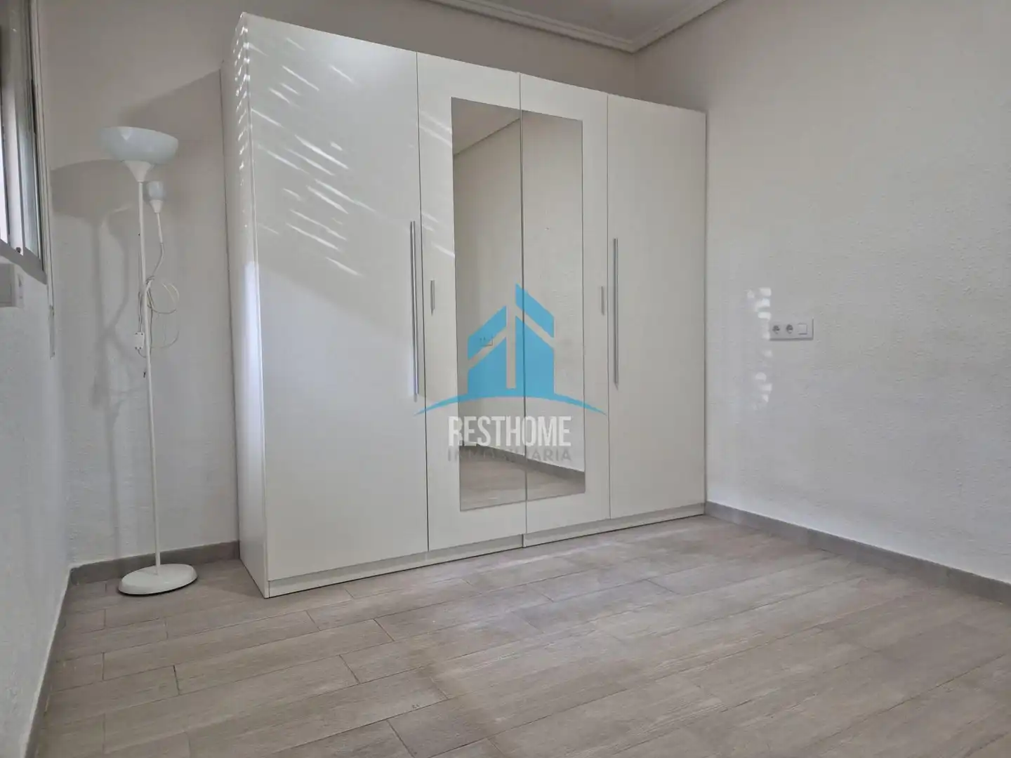 Dormitori de Casa o xalet en venda en Aldaia amb Terrassa, Traster i Balcó