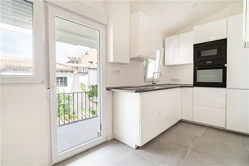 Cuina de Apartament en venda en  Palma de Mallorca amb Aire condicionat i Balcó