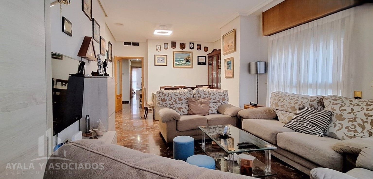Living room of Flat for sale in Cartagena  with Air Conditioner and Heating