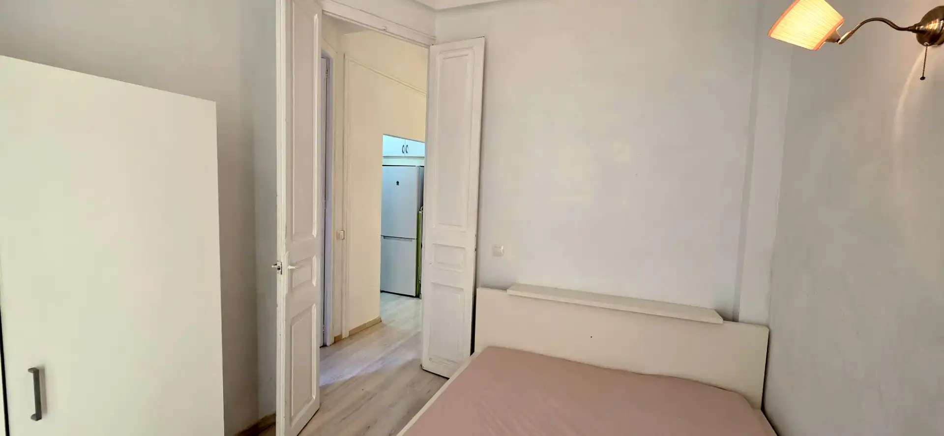 Habitación de Piso de alquiler en Barcelona con Parquet, Amueblado y Lavadora